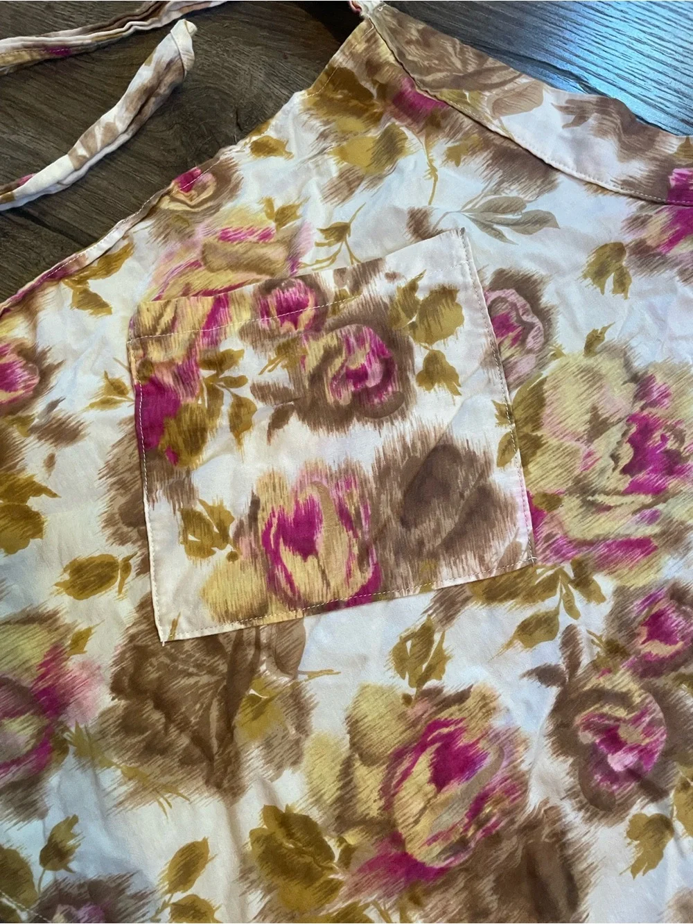 Vintage Floral-Print Half Apron